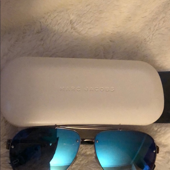Marc Jacobs sunglasses - Picture 3 of 8